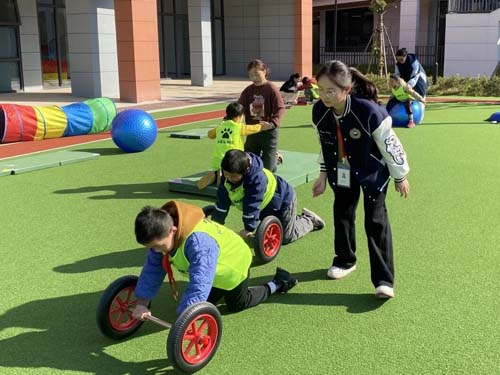 微信图片_2025-11-23_221311_242.jpg